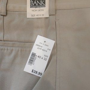 NEW Jos. A. banks non-iron, pleated, cotton 40 X 32 cuffed pants Tan